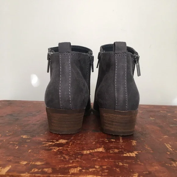 NWOT Women’s Slate Gray Ankle Boot by Carlos Santana - Picture 4 of 11